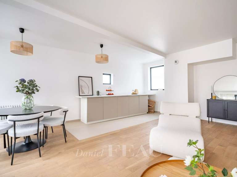 Appartement Paris 4e - 2 chambres - 106m²