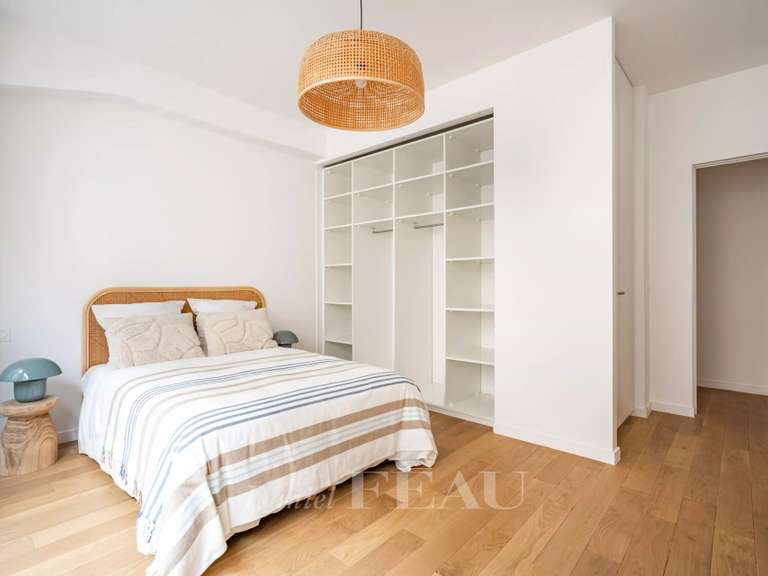 Appartement Paris 4e - 2 chambres - 98m²