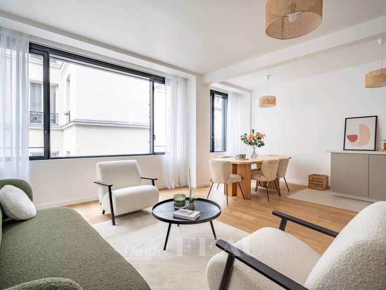 Appartement Paris 4e - 2 chambres - 98m²