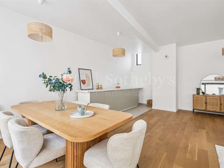 Appartement Paris 4e - 2 chambres - 96m²