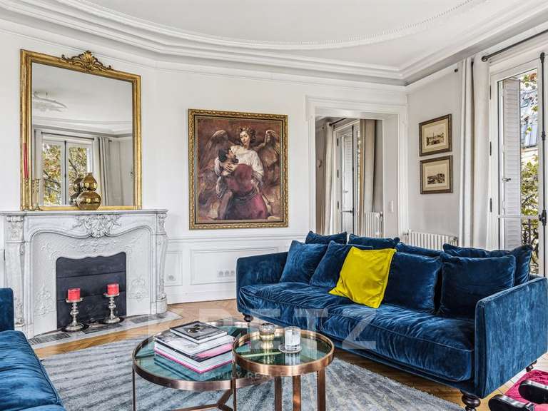 Appartement Paris 4e - 5 chambres - 143m²