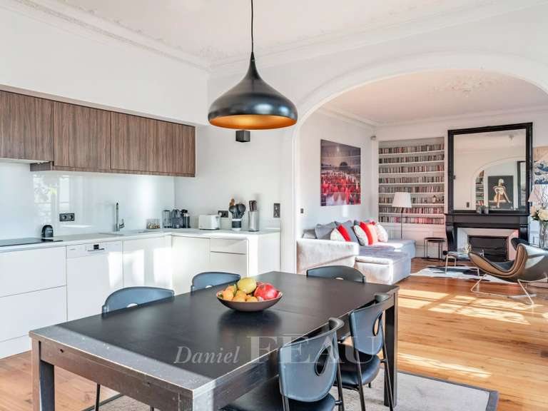 Appartement Paris 4e - 4 chambres - 138m²