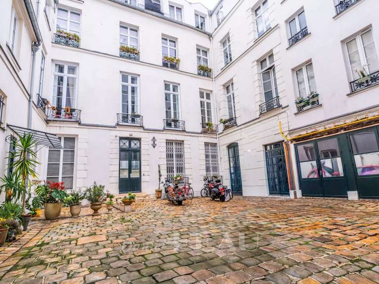 Appartement Paris 4e - 4 chambres - 138m²