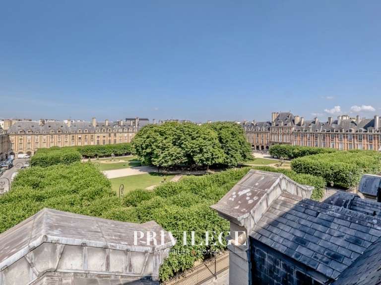 Appartement Paris 4e - 3 chambres - 163m²