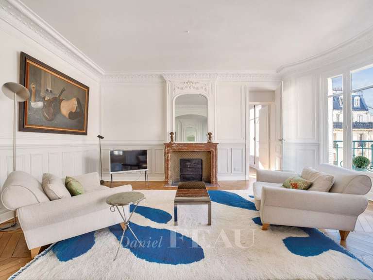 Appartement Paris 4e - 3 chambres - 177m²