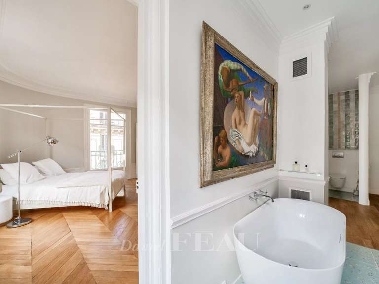 Appartement Paris 4e - 3 chambres - 177m²