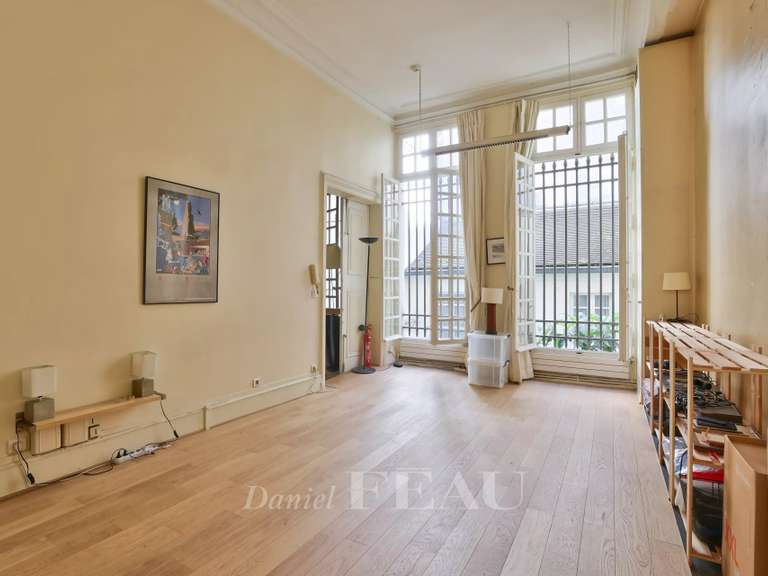 Appartement Paris 4e - 2 chambres - 105m²
