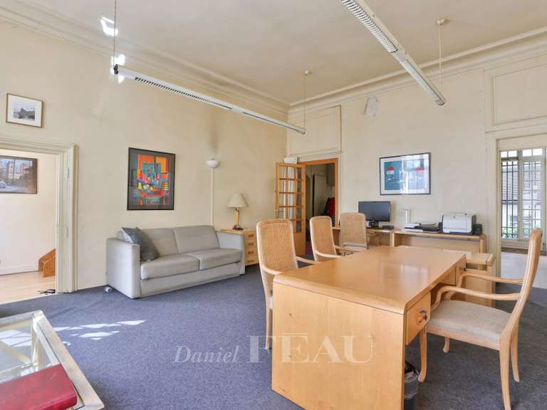 Appartement Paris 4e - 2 chambres - 105m²