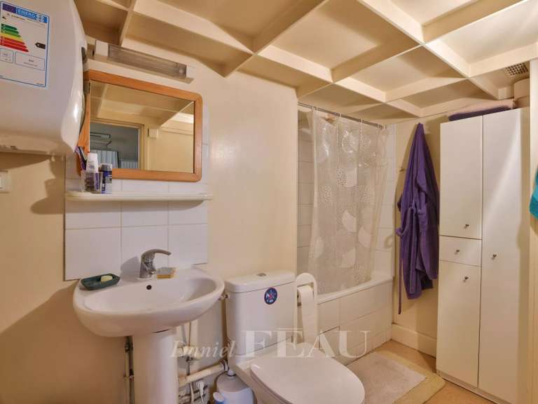 Appartement Paris 4e - 2 chambres - 105m²