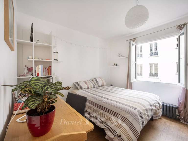 Appartement Paris 4e - 4 chambres - 144m²