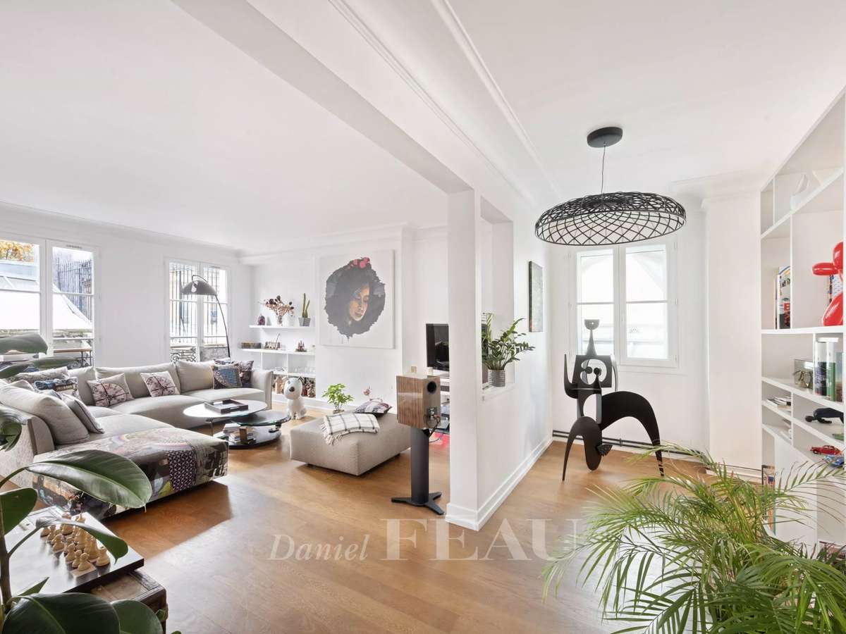Apartment Paris 4e