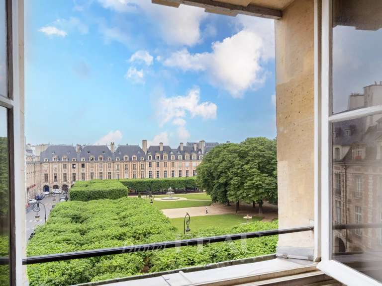 Apartment Paris 4e - 2 bedrooms - 183m²