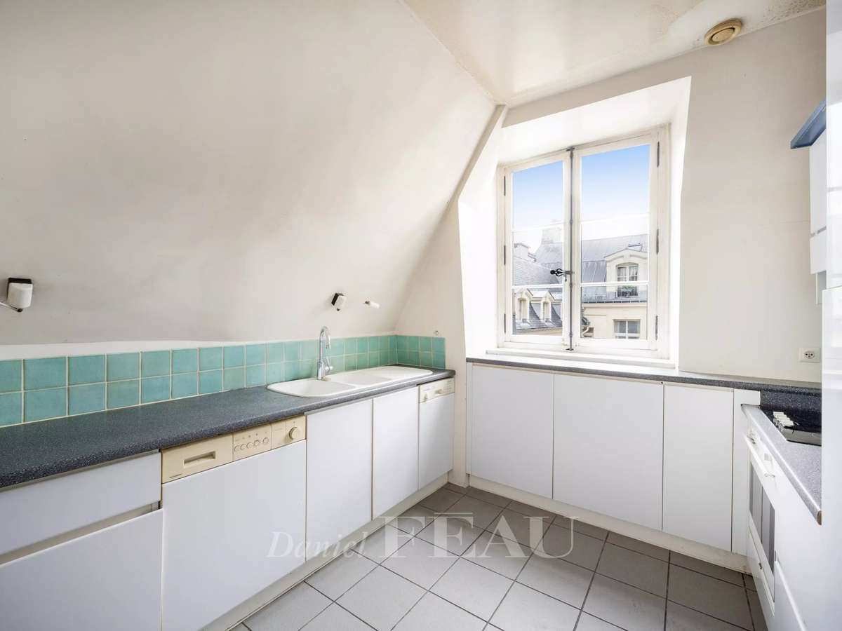 Apartment Paris 4e