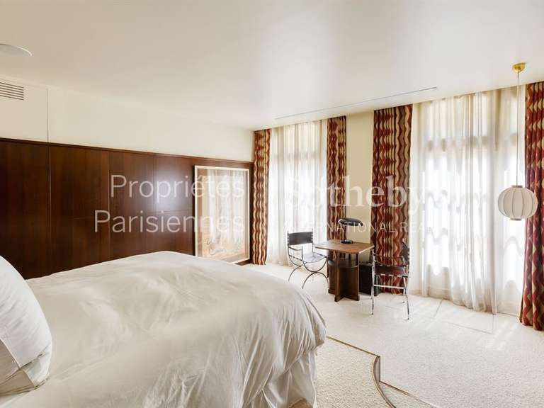 Appartement Paris 4e - 2 chambres - 161m²