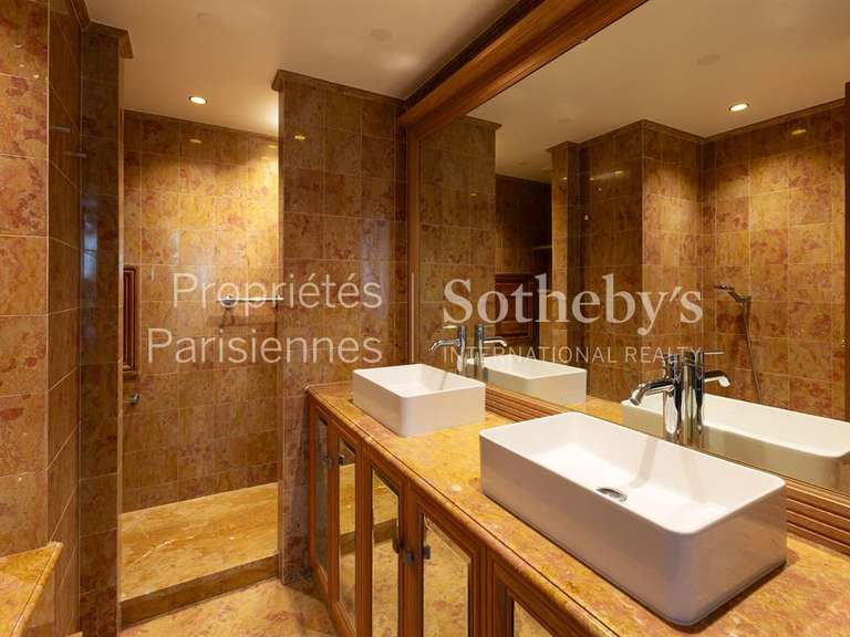 Appartement Paris 4e - 2 chambres - 102m²