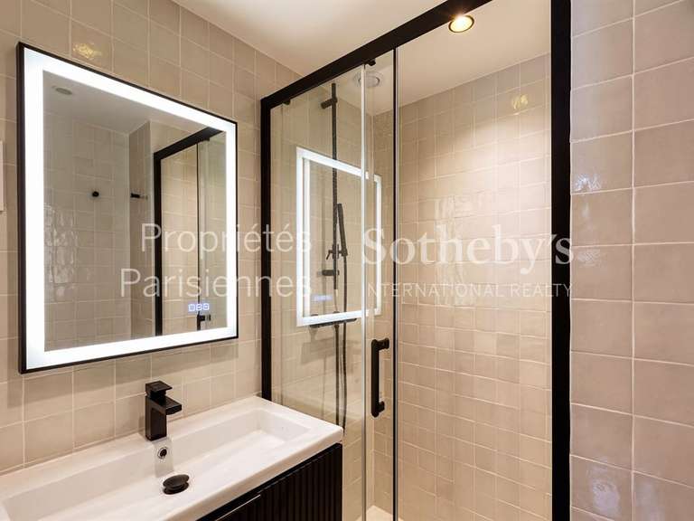 Appartement Paris 4e - 2 chambres - 102m²