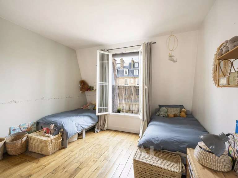 Appartement Paris 4e - 3 chambres - 90m²