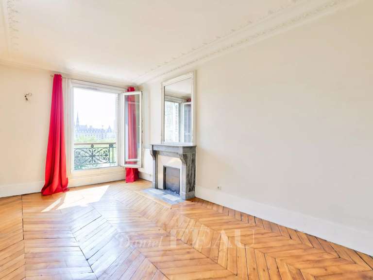 Appartement Paris 4e - 1 chambre - 61m²