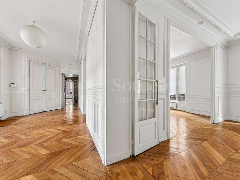 Appartement Paris 4e - 3 chambres - 165m²