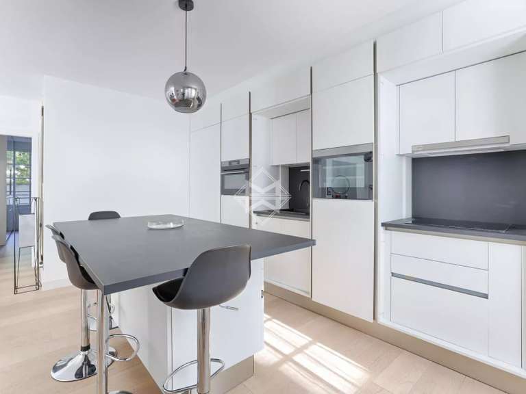 Appartement Paris 4e - 1 chambre - 80m²