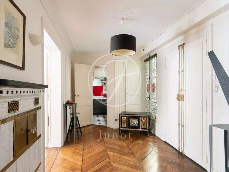 Apartment Paris 4e - 2 bedrooms - 114m²