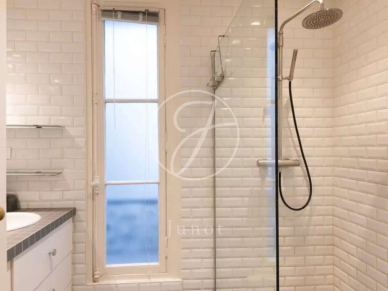 Apartment Paris 4e - 2 bedrooms - 114m²