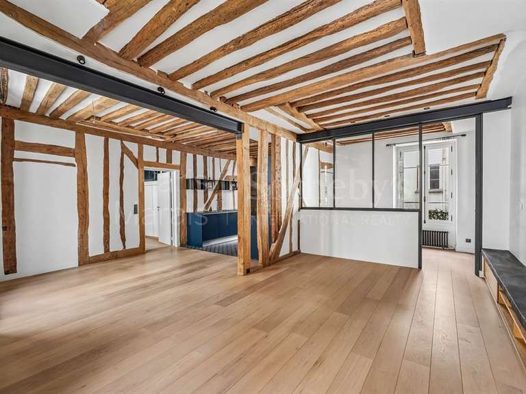 Appartement Paris 4e - 2 chambres - 78m²