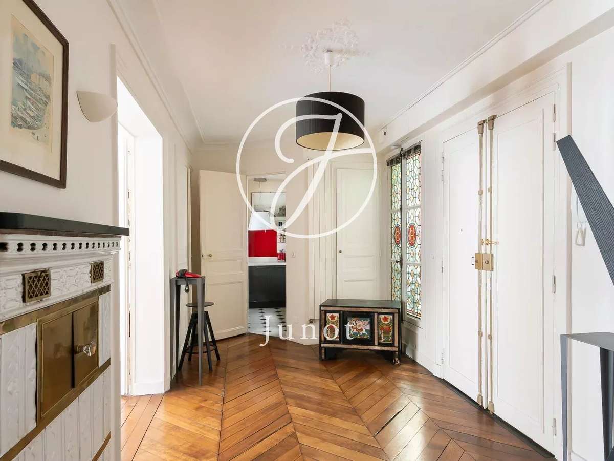 Apartment Paris 4e
