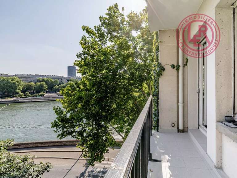 Appartement Paris 4e - 1 chambre - 82m²