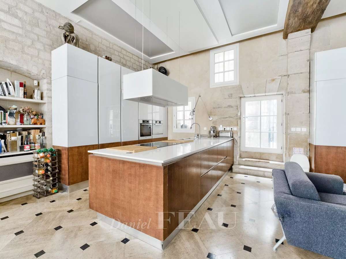 Apartment Paris 4e