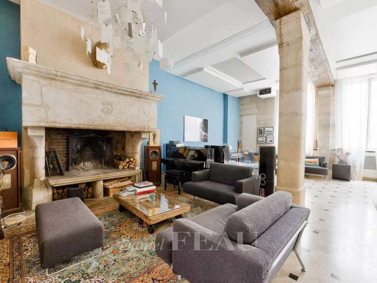 Appartement Paris 4e - 3 chambres - 178m²