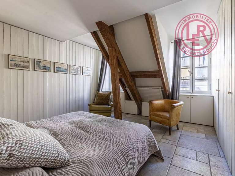 Appartement Paris 4e - 3 chambres - 143m²