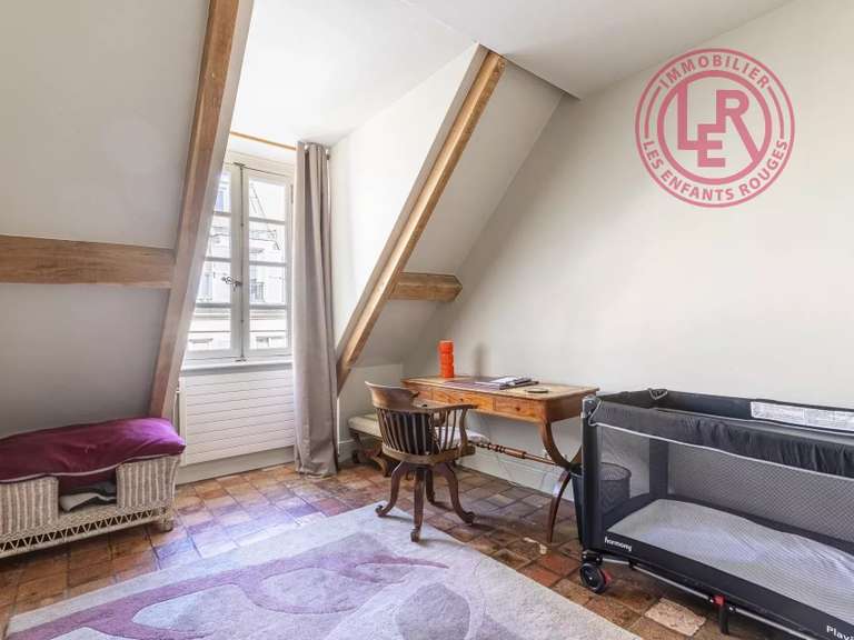Appartement Paris 4e - 3 chambres - 143m²