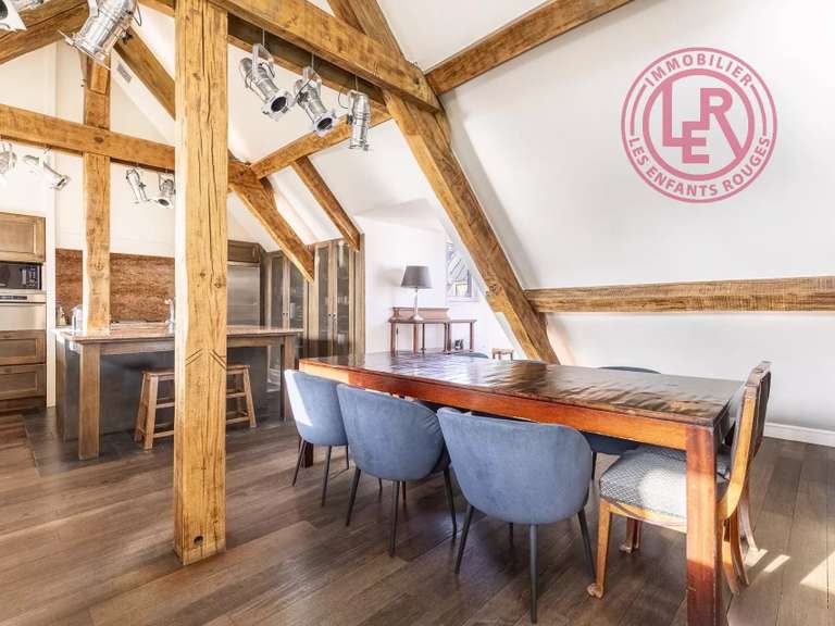 Appartement Paris 4e - 3 chambres - 143m²