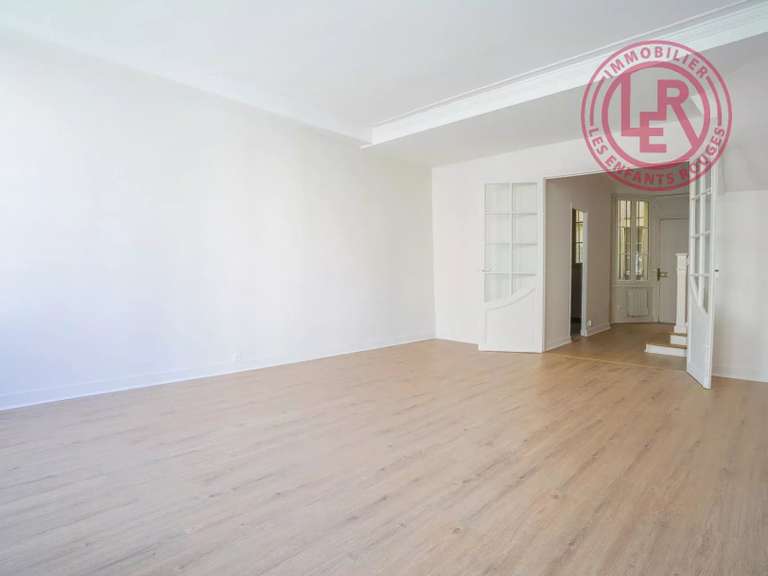 Appartement Paris 4e - 2 chambres - 89m²
