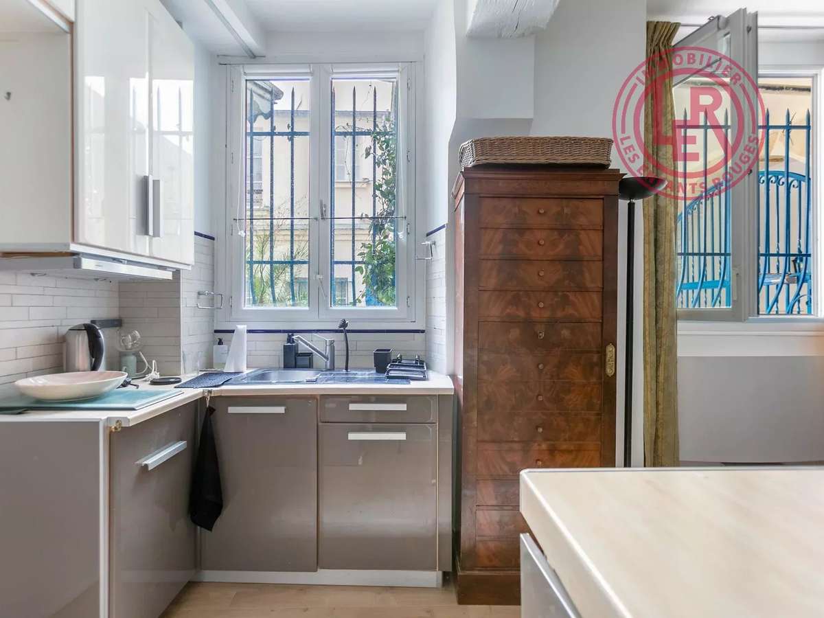 Apartment Paris 4e