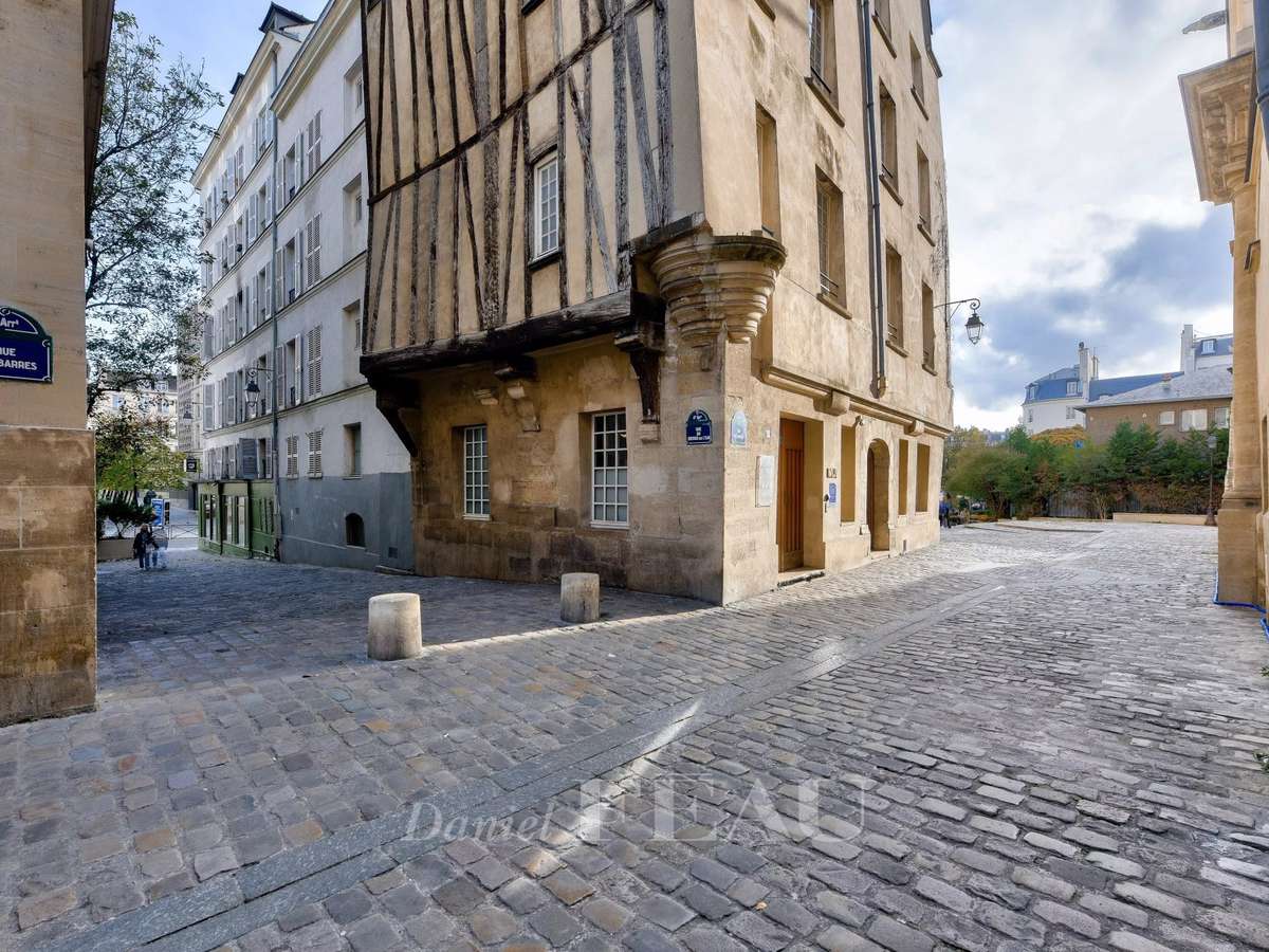 Apartment Paris 4e