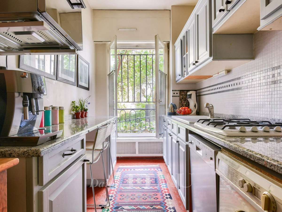 Apartment Paris 4e