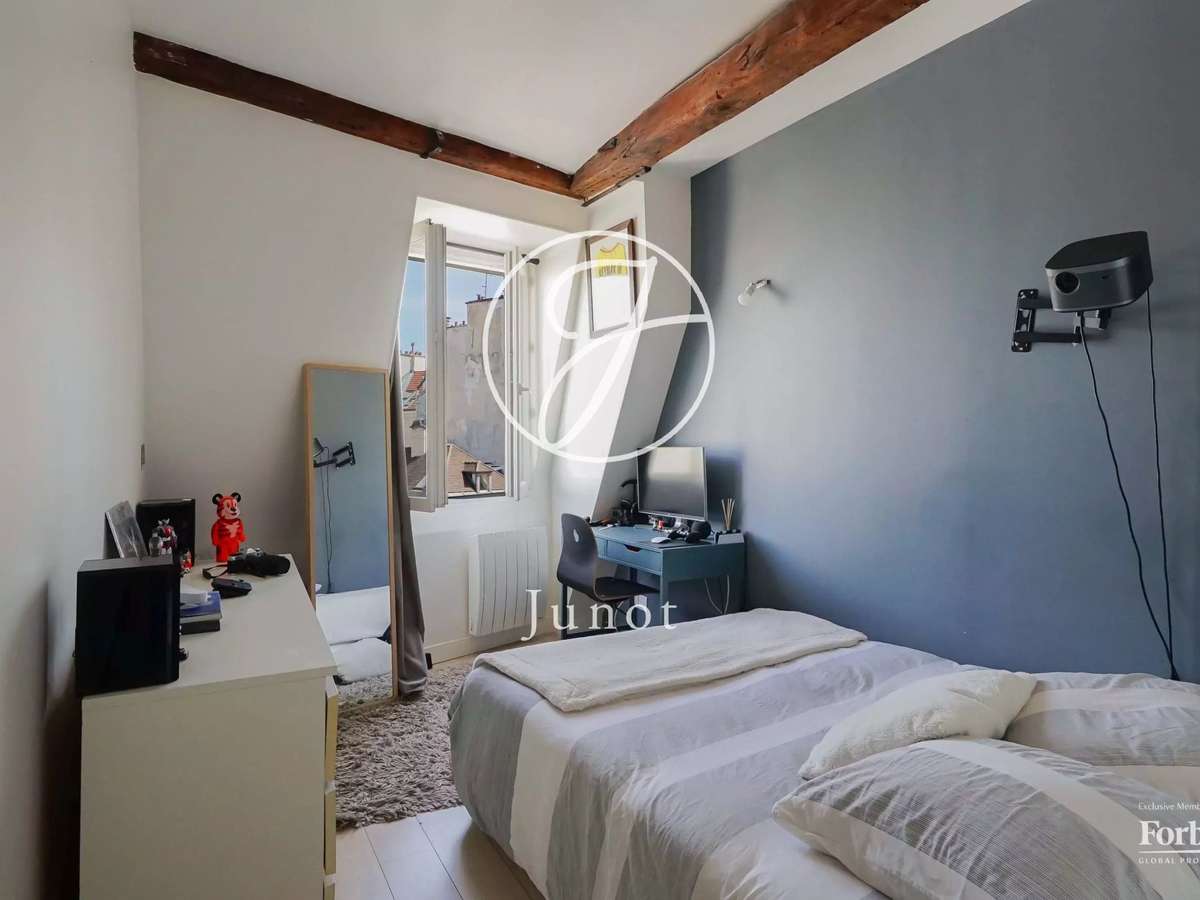 Apartment Paris 4e