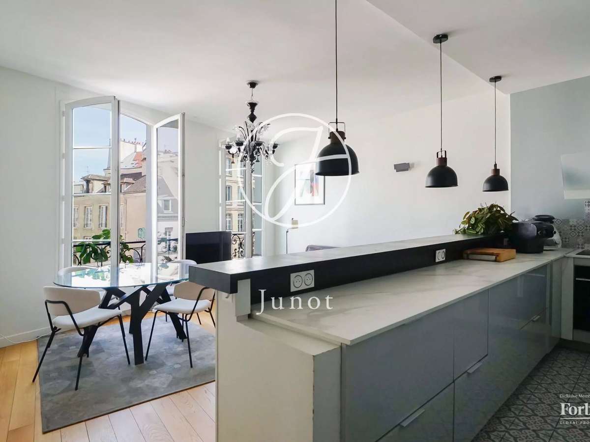 Apartment Paris 4e