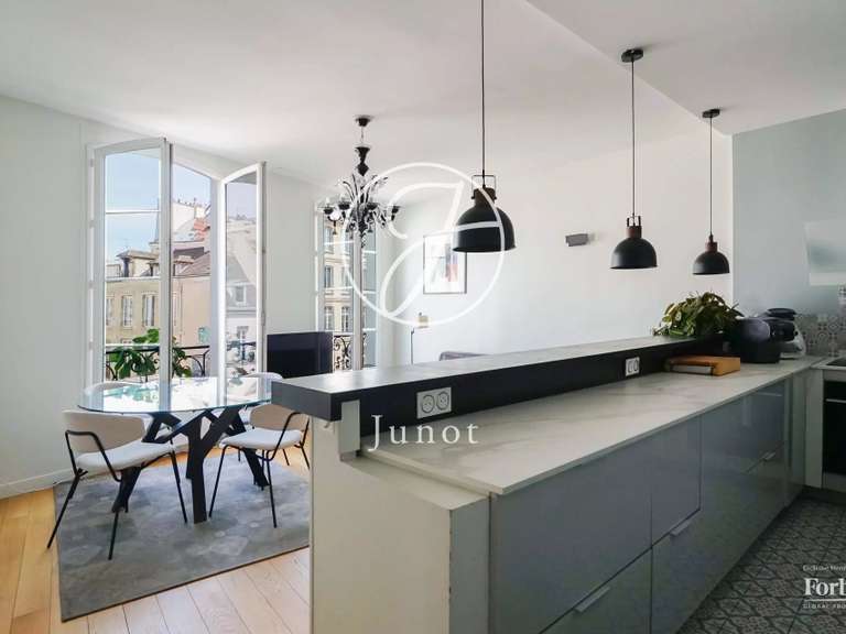 Appartement Paris 4e - 3 chambres - 98m²