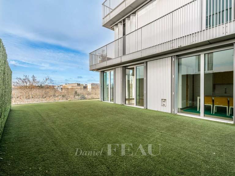 Appartement Paris 4e - 6 chambres - 197m²