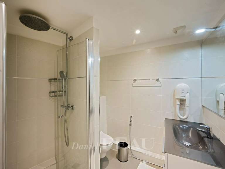 Appartement Paris 4e - 4 chambres - 151m²