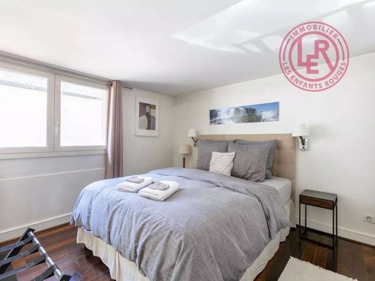 Appartement Paris 4e - 3 chambres - 75m²