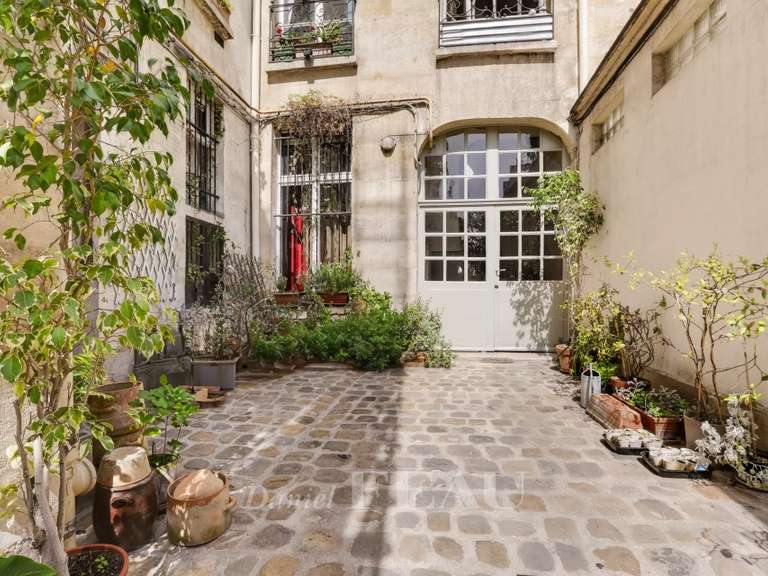 Appartement Paris 4e - 2 chambres - 60m²