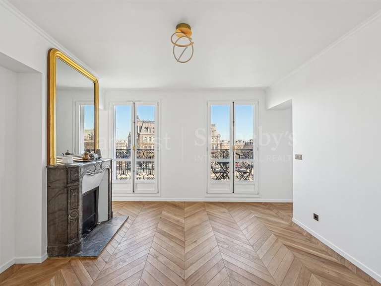 Appartement Paris 4e - 2 chambres - 140m²