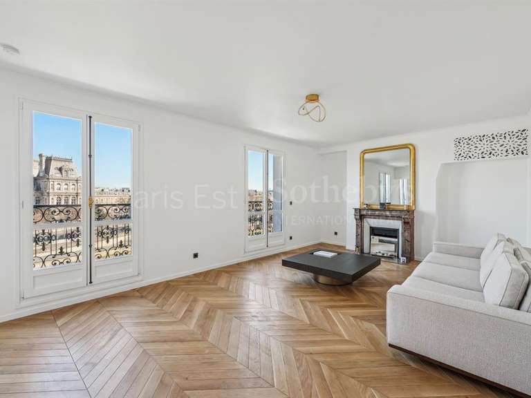 Appartement Paris 4e - 2 chambres - 140m²