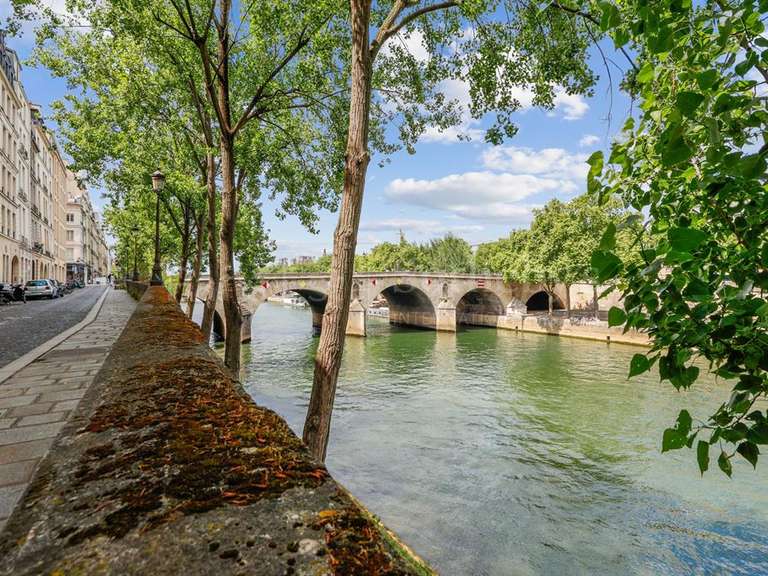 Appartement Paris 4e - 3 chambres - 95m²