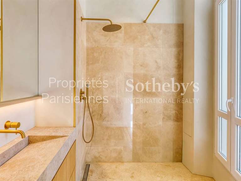 Appartement Paris 4e - 2 chambres - 69m²