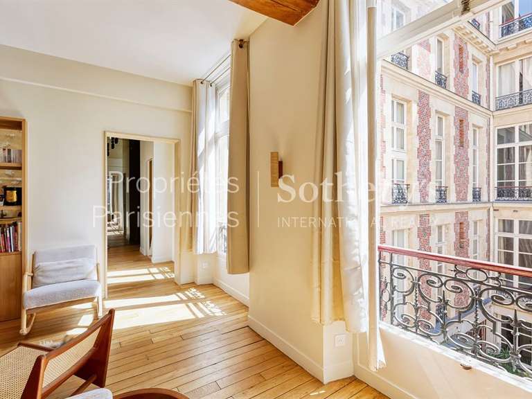 Appartement Paris 4e - 2 chambres - 69m²